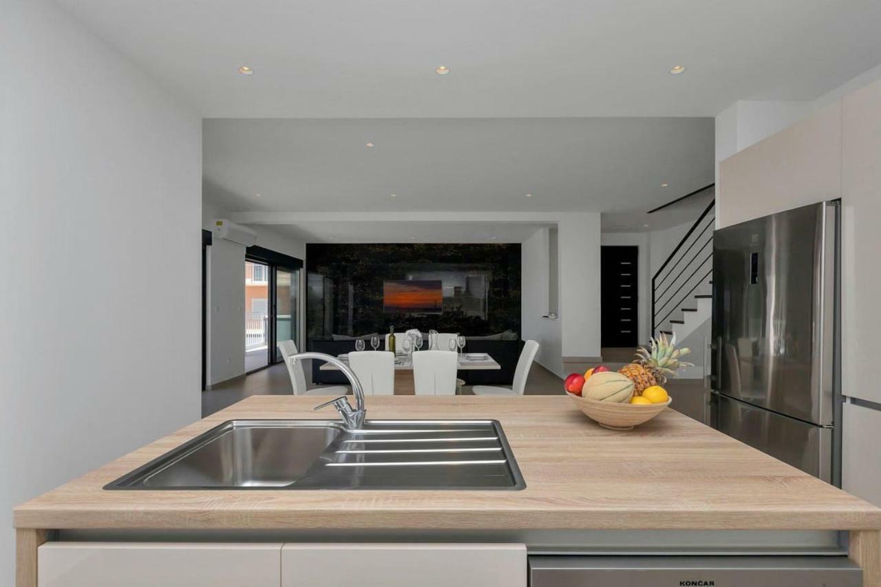 Holiday Home E Bast Exterior photo